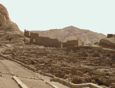 The layout of the Deir el Medina village is clearly visible.