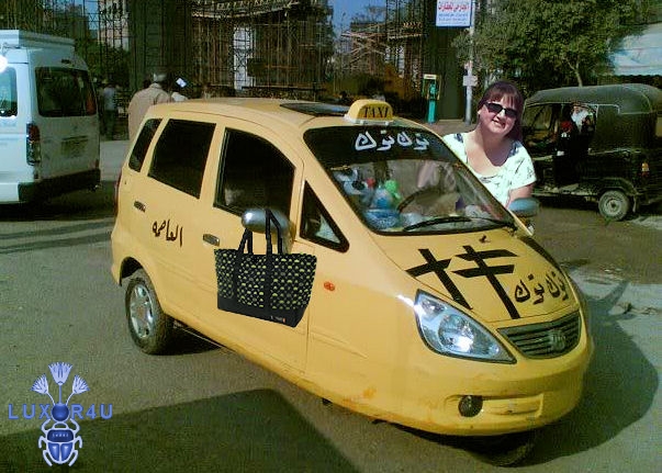 Claire Taxi (with bag)