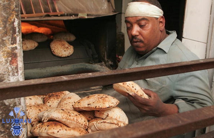 Egyptian bread