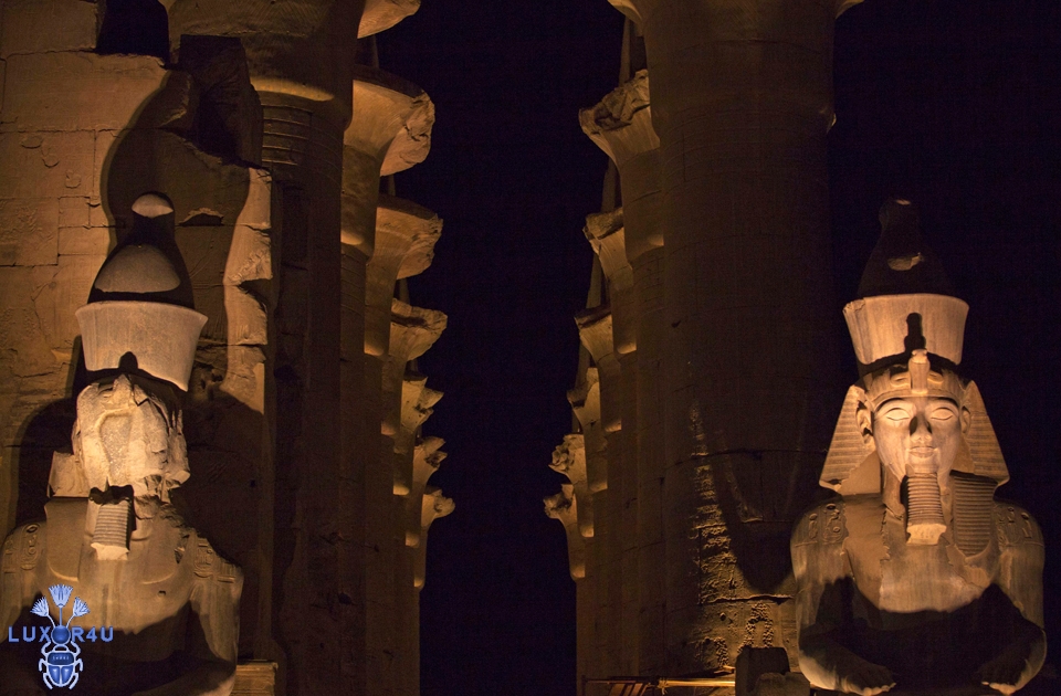 Some tourists enjoy Luxor 3