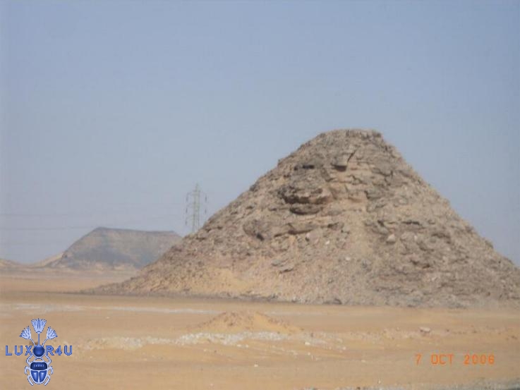 Mr Pyramidhead