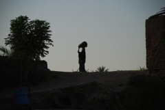 Nov 2007 - 3rd - Woman on west bank