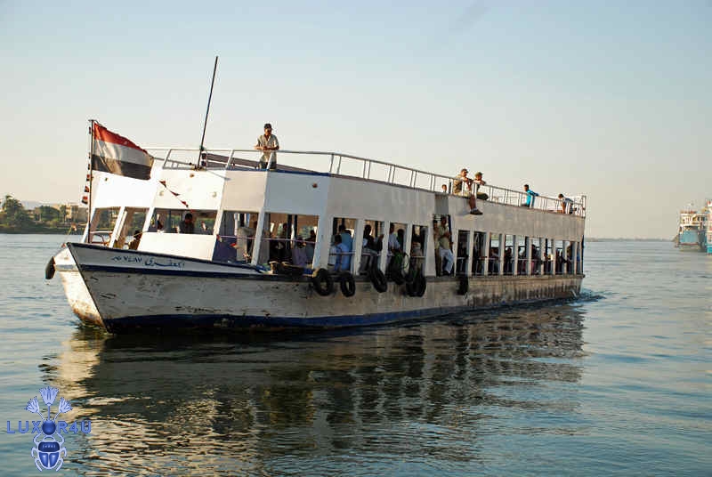 Dec 2007 - 1st - local ferry