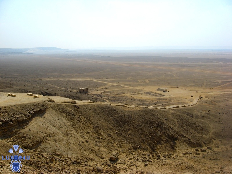 Another climb up to the northern tombs