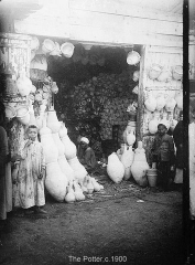 Pottery shop in Luxor