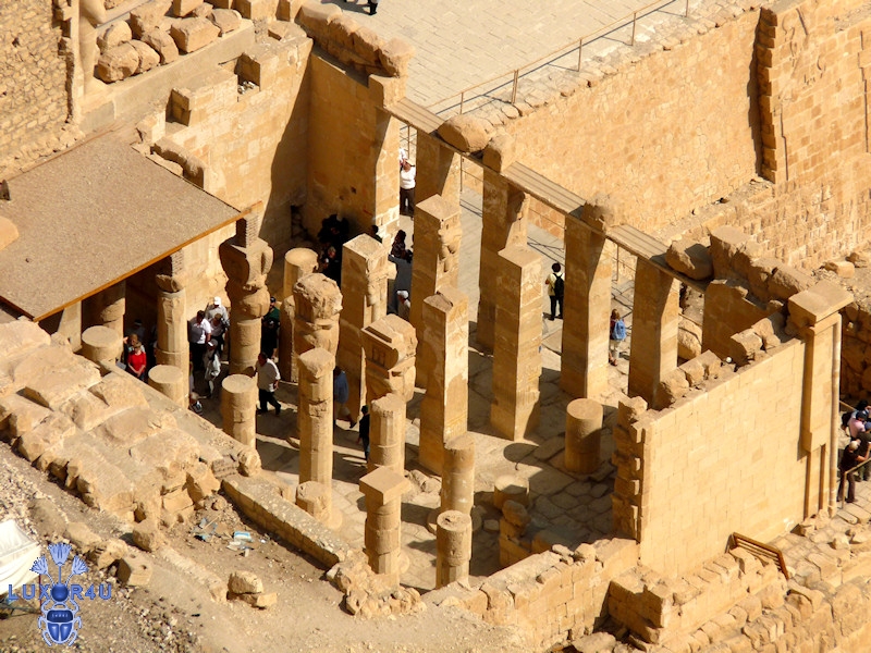 Above Deir el-Bahari, Hatschepsuth 6